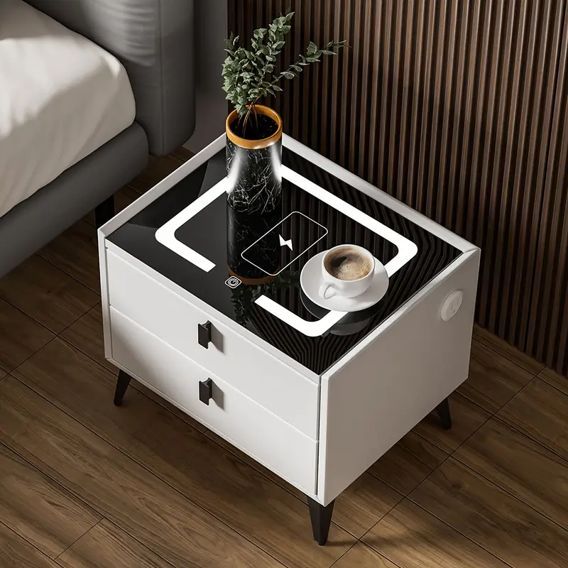 Comodino moderno con ricarica wireless e USB